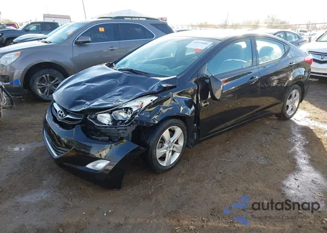 2013 Hyundai Elantra Gls z USA, uszkodzony, nr VIN 5NPDH4AE7DH416647